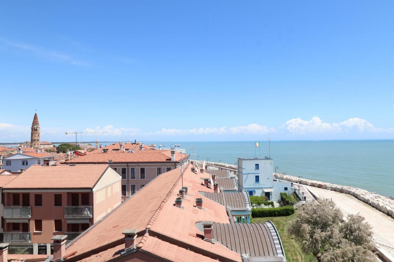Penthouse Attico Mara Apartment Caorle Ngoại thất bức ảnh