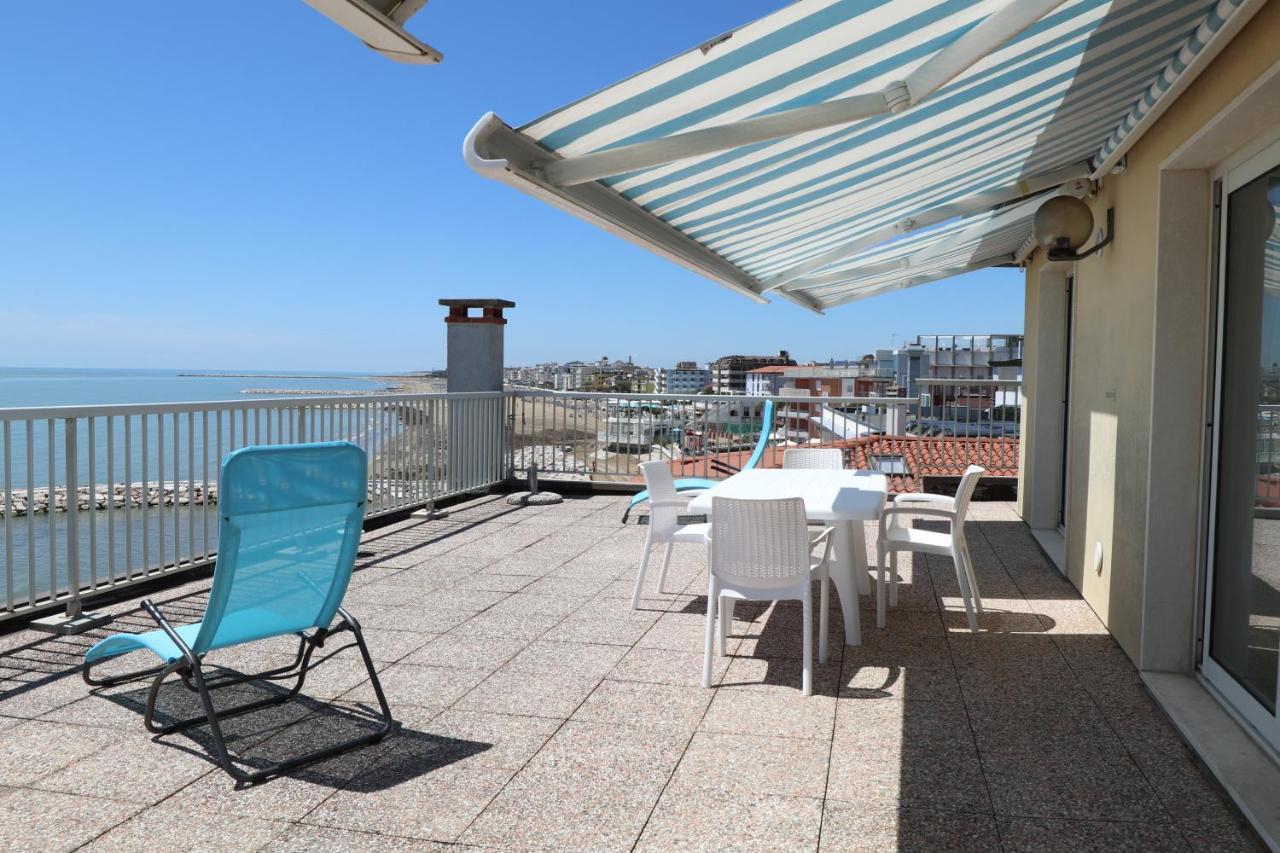 Penthouse Attico Mara Apartment Caorle Ngoại thất bức ảnh