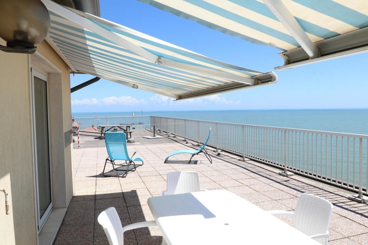 Penthouse Attico Mara Apartment Caorle Ngoại thất bức ảnh