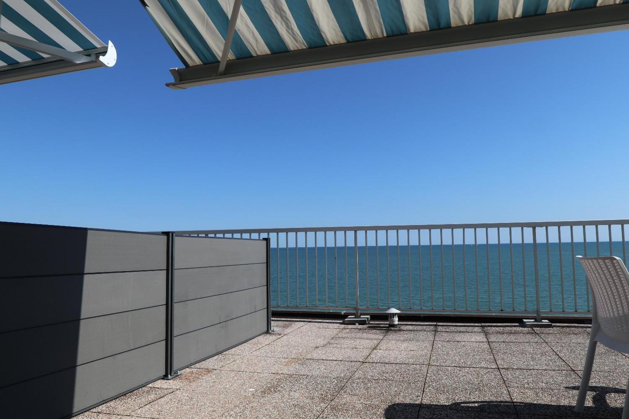 Penthouse Attico Mara Apartment Caorle Ngoại thất bức ảnh